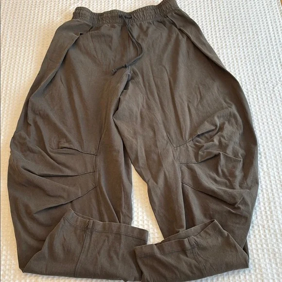 NEW! FREE PEOPLE Intimately Daytime Dreamer SMALL Barrel Leg Lounge Harem Pants - Picture 4 of 14